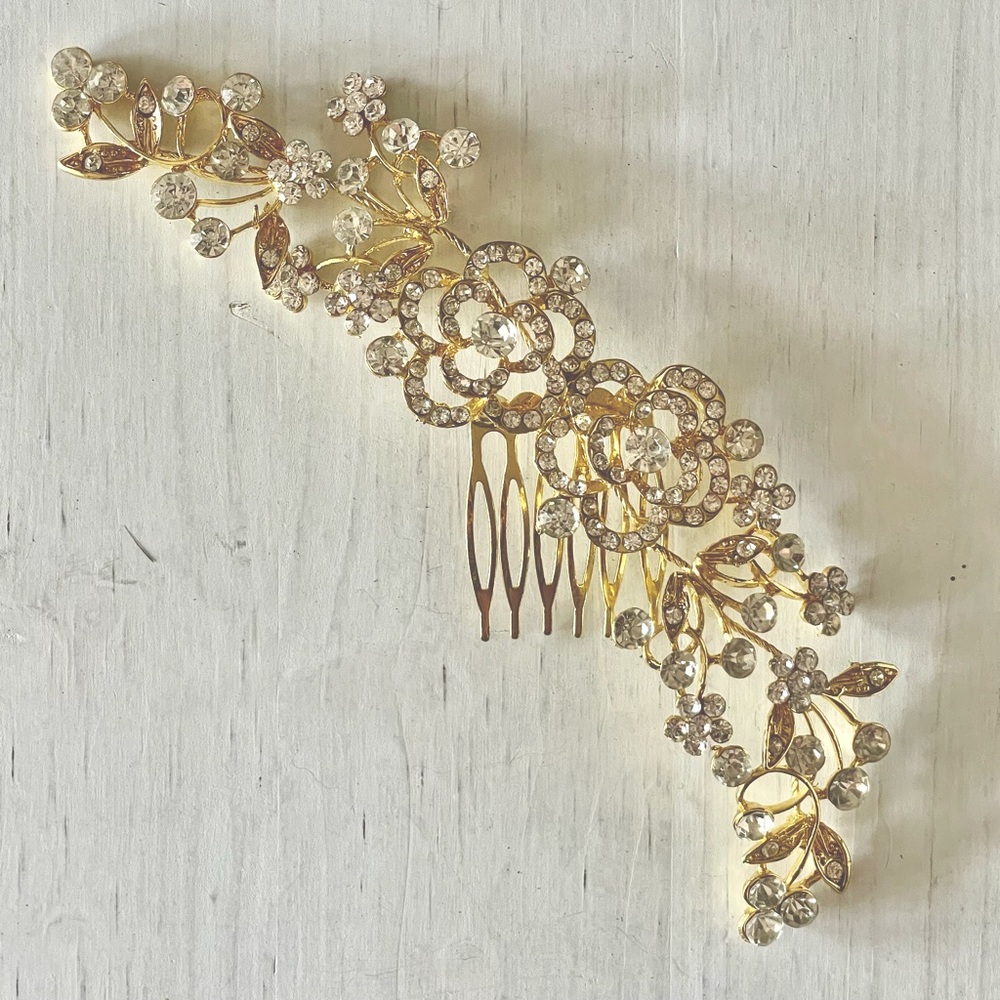 Gold tone rhinestone hair comb accessory floral design, bridal event wedding